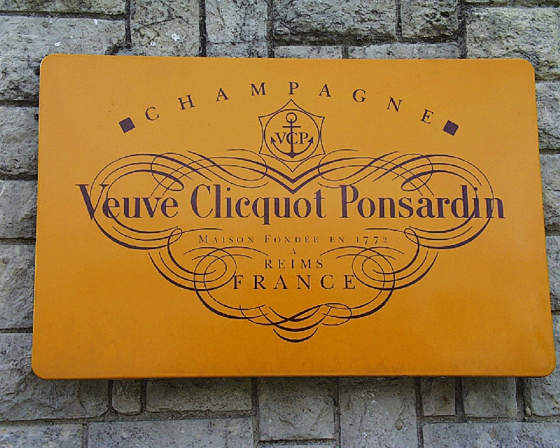 뵈브 클리코(Veuve Clicquot) 로고